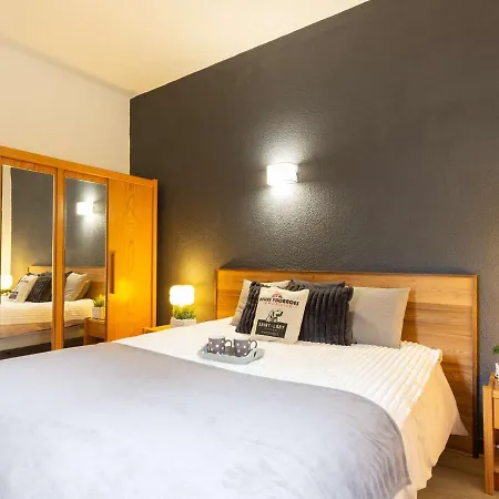 Duplex Rénové 4 Pers Lary Village Près Des Thermes Et Télécabine - Fr-1-296-467